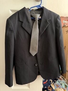 Kids Metro Boyz Collection Sport Coat with Patterned Tie